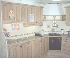 SOLID LIMED OAK